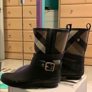 Burberry rain boots